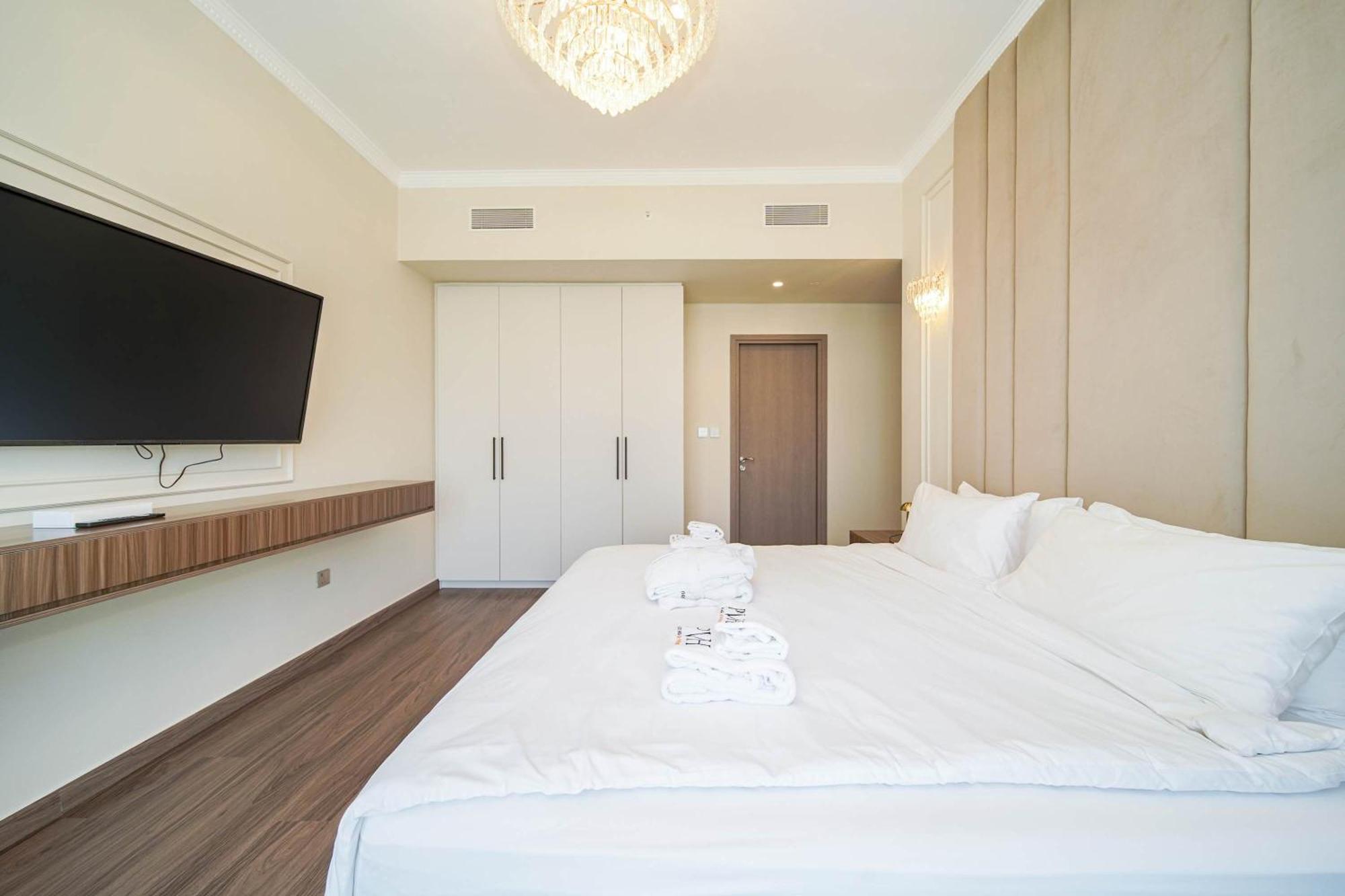 Pvh - 2br With Burj Khalifa View - Burj Royale Dubai